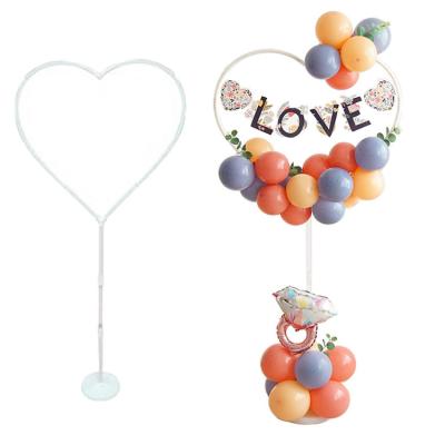 China Hot-selling self-closing wedding and birthday party supplies balloon support heart-shaped pillar supports environmental protection display kit for sale