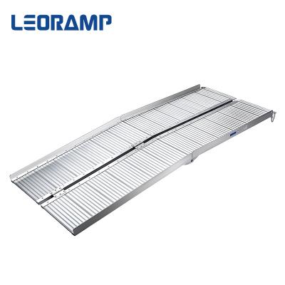 China Convenient / Durable Factory Delivery Price Incline Wheelchair Disabled Temporary Aluminum Ramps For Home Use for sale