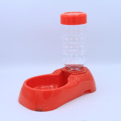 China Sustainable Pet Product Manufacturer Dog Drinking Station Pet Travel Water Drink Bottle for sale