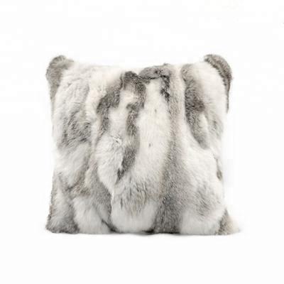 China Eco-friendly Good Quality Rabbit Fur Pillow for sale