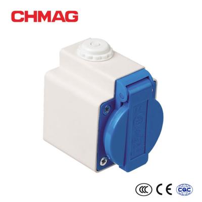 China IEC ECO 220-240v 16a 2p+e Combination Socket Outlets Industrial Male Industrial Plug for sale