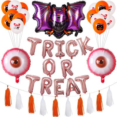 China New Design Party Decoration Large Banner Bet Eyeball Shape Foil Letter Balloon Set Trick or Treat for Halloween Party Decoration for sale