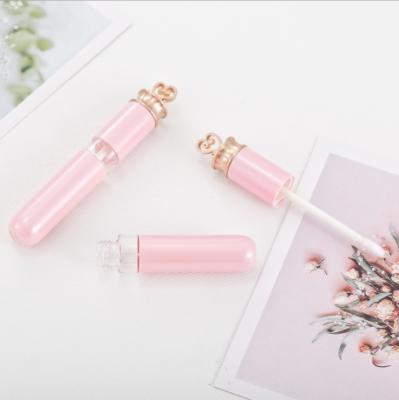 China High Quality Diy Lip Gloss Empty Pink Tube With Heart Shape Carving for sale