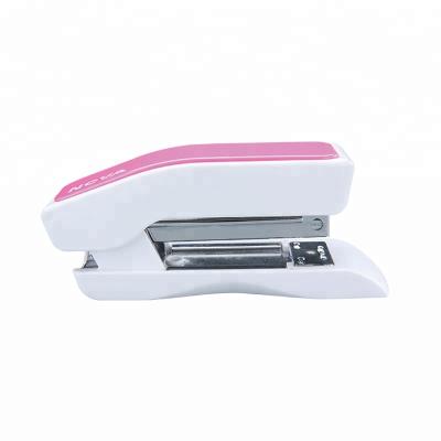 China Changeable Pattern High Quality Sheets 25 26/6 Staples Office Stapler Office Paper Pink Stapler for sale