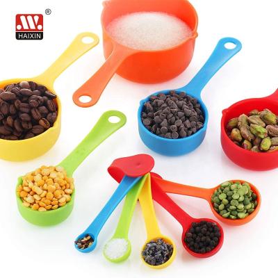 China 5pcs 250ml/125ml/80ml/60ml/30ml BPA Free Viable Plastic Measuring Cups and Measuring Spoons Sets for sale