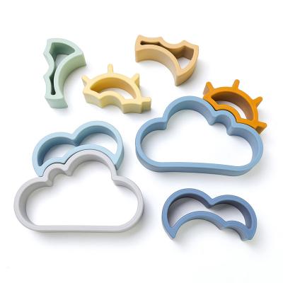 China 100% Eco-Friendly 3 in 1 Organic Bpa Free Cloud Teething Sun Teether Kids Sensory Food Grade Silicone Stacking Baby Toys for sale