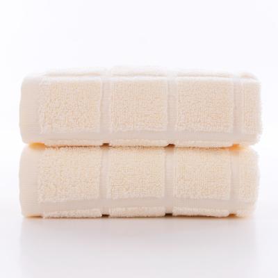 China Hot Selling 100% Soft Super Micro Fiber Cotton Factory Gift Face Towels Safe For Kids Cotton Washcloth for sale