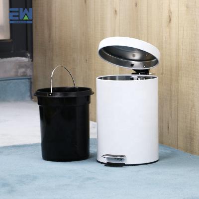 China 3L Foot Control 3L Foot Control Household Decor Household EW Classic Pedal Bin Modern Removable Inner Paper Waste Collector Round Steel Trash Can for sale