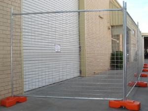 China Hot-dipped Galvanized Temporary Fence for sale