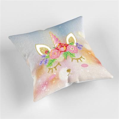 China High Quality Anti-static 5D Eco-friendly Decoration DIY Diamond Painting Unicorn Pattern Living Room Pillowslip for sale