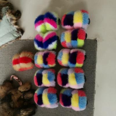 China Fashion Trend Customer Logo Fox Raccoon Fur Outdoor Fluffy Fluffy Slippers 100% Fox Slipper Fur Sandal Slippers For Women for sale