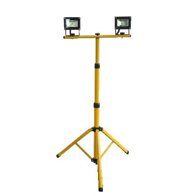 China Bracket For Spotlight Or Led Work Light Be Umbrella Type Steel Pipe Material Service Friendly Tripod Stand For Spotlight for sale