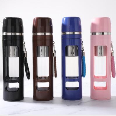 China Customized, Glass Water Bottle High Borosilicate Sustainable Glass Water Bottle Sleeve Large Glass Bottles for sale