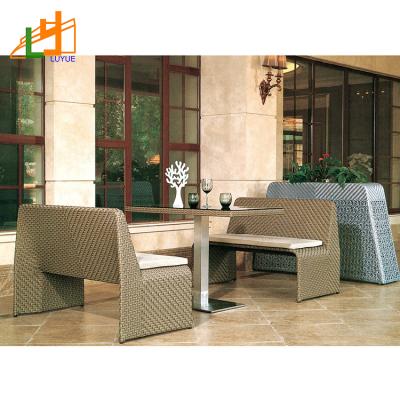 China Modern Modern Hotel Rattan Bar Set Outdoor Rattan Wicker Furniture Restaurant Bar Rattan Bar for sale