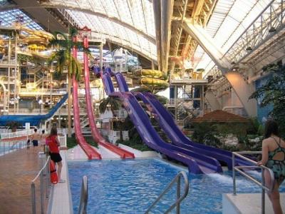 China Customized Size High Speed Water Slide / Water Park Equipment for sale