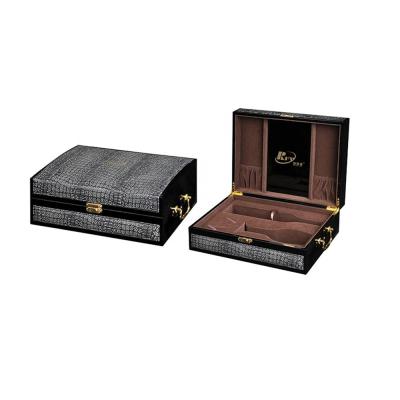 China Handmade Luxury Leather Wine Box With Handle 2 Bottle PU Wine Boxes for sale