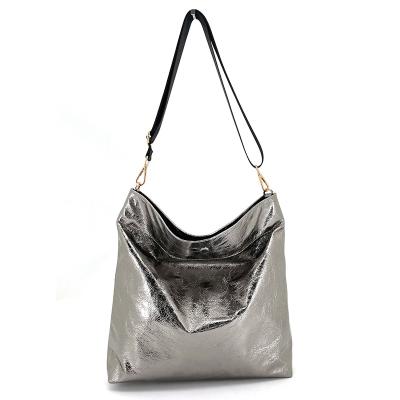 China 2022 Fashion Satchel High Quality Fashion Silver Women Large Shoulder Handbags Tote Bag for sale