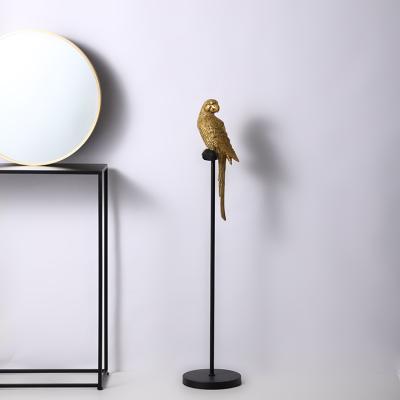 China Resin Elegant Animal Shape Statue Parrot Large Statue Hotel Home Decorations For Restaurant Office for sale