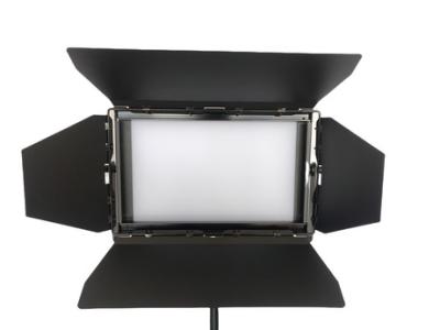 Cina Alto output TLCI 96 LED Soft Light Panel 120W per illuminazione in studio ((Pole-Operated Yoke) in vendita