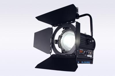 China TV-Studio-Leuchten 200W LED-Fresnel-Bühnenbeleuchtung Bi Farbe Hohe TLCI/CRI mit DMX-Steuerung ((Pole-Operated Yoke) zu verkaufen