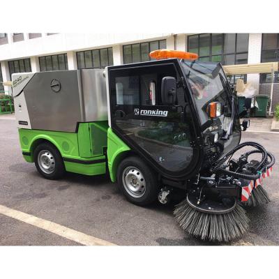 China Hotels Professional Design Machine Four Wheel Steering Cleaning Residue Free Road Sweeper for sale