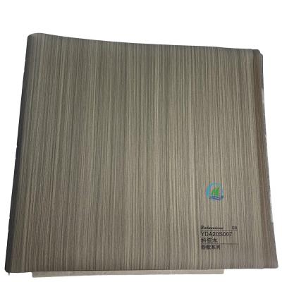 China Decorationg pvc stretch film sun wrap new wood grain film faced vcm pvc laminate film covered laminate steel plates for sale