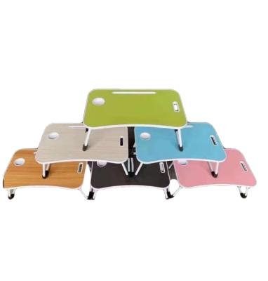 China OEM Modern Floor Standing Computer Desk Bed Computer Desk Computer Desk Sitting Foldable Laptop Desk for sale