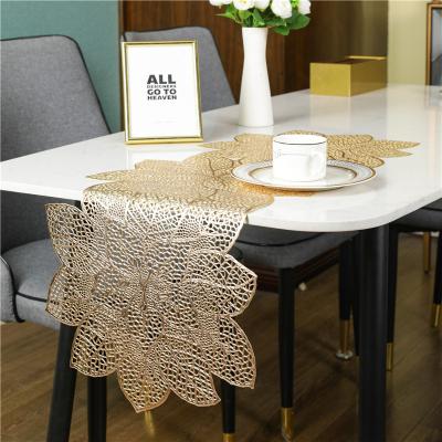 China Viable Popular Kitchen Decoration Table Mat Table Place Mat Luxury Party And Wedding Flower Table Runner for sale