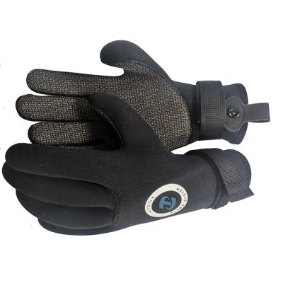 Chine Matériel rapide ergonomique du néoprène des gants 3MM de matériel de sauvetage de l'eau à vendre