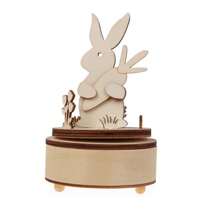 China High Quality Gift Easter Craft Packing Wooden Rabbit Shaped Children Wooden Wooden Musical Music Box for sale