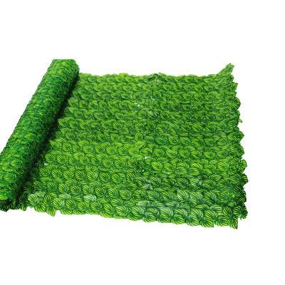 China Easily Assembled Wholesale 50cm Artificial Ivy Leaf Hedge Panels Roll Screening Privacy On Green Leaf Leaves Plant Garden Fence for sale