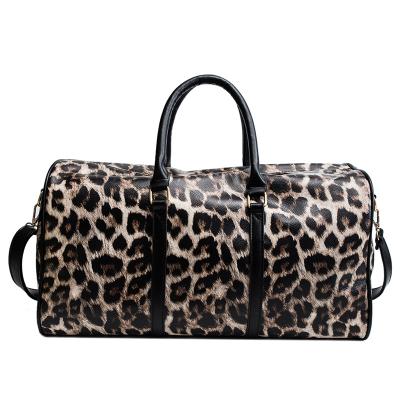 China Wholesale Price Fashion Design Leopard Tote Bag Large Weekender Bag PU Weekender Bag Woman Classic Travel for sale