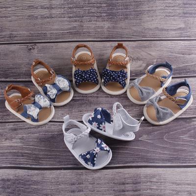 China Fashion Cute Bow Kids Shoes Babies Flat Dark Blue Dotted Soft Unique Sandals for sale