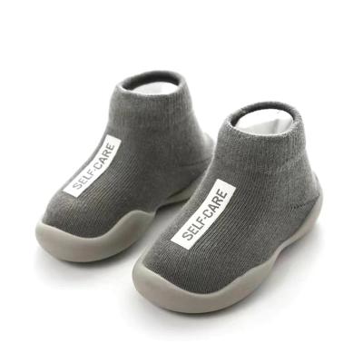 China New Design Fashion Flat Casual Soft Sole Mesh Walking Baby Shoes for sale