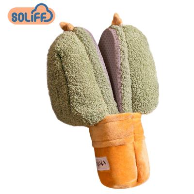 China New Arrivals Fashion Trend Cactus Cartoon Cactus Comfortable Bedroom Slippers High Quality Soft Plush Indoor Slippers for sale