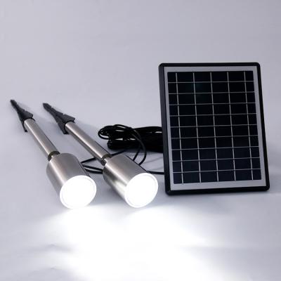 China 3.7V 4000mAh Super Bright LED Spotlights Solar Landscape Lighting 92mm Length for sale