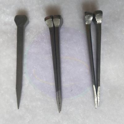 China Chinese factory direct horseshoe soft nail bulk prices the horseshoe nail sizes picture for sale