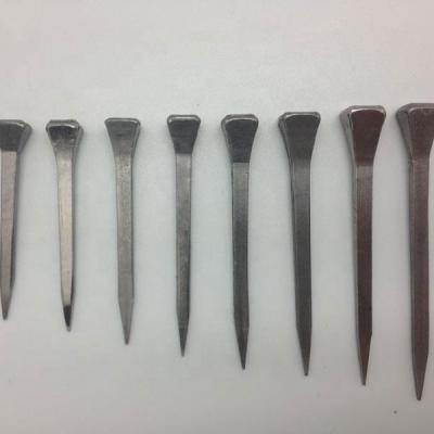 China Factory direct sales sharp steel farrier steel horseshoe nails nail making machine for sale