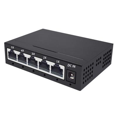 China Plug And Play 5 Ports 10/100Mbps Metal Housing Network Ethernet Unmanagerment Switch Support Record And Forward for sale