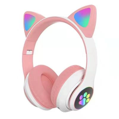 China Wireless Headband Glowing Noise Canceling Over The Cat Ear Headphones Colorful Headphones High Quality Earphone Sports Cute Noise Headphones for sale