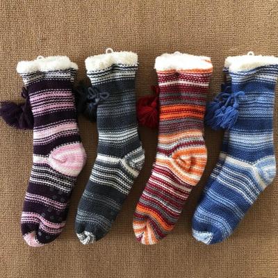 China Beautiful Ladies Soft Home Non-slip Winter Comfortable Indoor Anti-skid Thermal Socks for sale