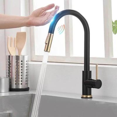 China Lead Free Sense Faucets Cabinet Faucet Sprayer Sink Pull Down Faucets Pull Out Water Kitchen Mixer Taps for sale