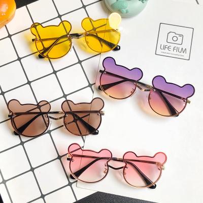 China New Fashion Cartoon Metal Frame Baby Sunglasses Baby Sunglasses Metal Frame Bear Frame Sun Visor New for sale