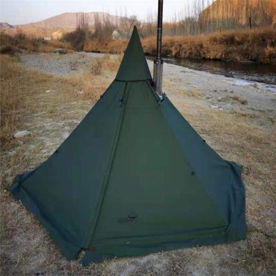 China Camouflage/field game 2022 latest wind and rain resistance shelter tent for travel tent outdoor pyramid inner tent for sale