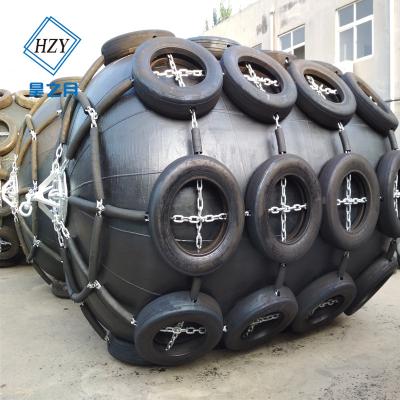 China Natrual Yokohama Rubber Marine Pneumatic Rubber Fender With Galvanized Chain And Tire Made In China for sale