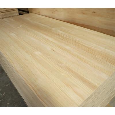 China AA Grade Pine Wood Eco - Friendly Timber Plank Pine For Furniture Craft for sale