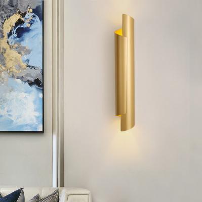 China Modern Simple Modern Bedroom Bedside Hallway Entrance Living Room Gold Led Wall Lamp for sale