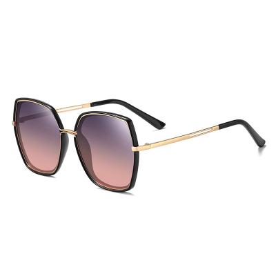 China Fashion Sunglasses New Products New 2022 Outdoor Stylish Ladies Sunglasses Polarized Cycling Shades for sale