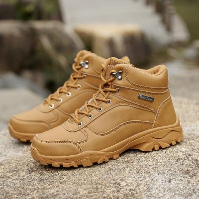 China EVA High Quality Increasing Man Running Outdoor Basketball Shoes Jogging Boot Shoes for sale