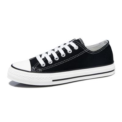 China New Design Lightweight Sneakers Mens Casual Canvas Shoes Vulcanized for sale